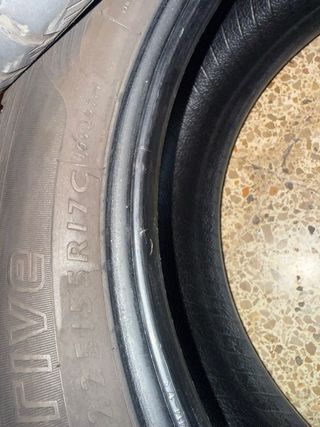 Neumáticos Dunlop Econodrive 225/55 R17C