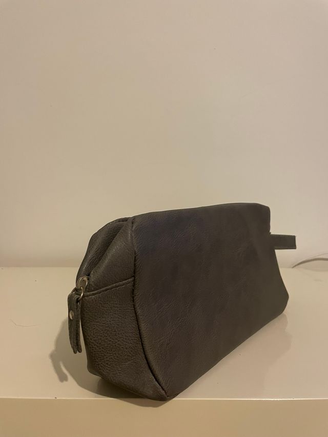 Neceser Polipiel Gris
