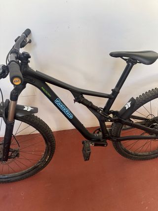 Bicicleta Specialized Negra