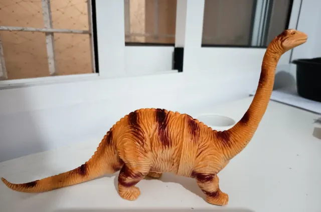 Lote de 4 Dinosaurios de plástico aprox. 25cm