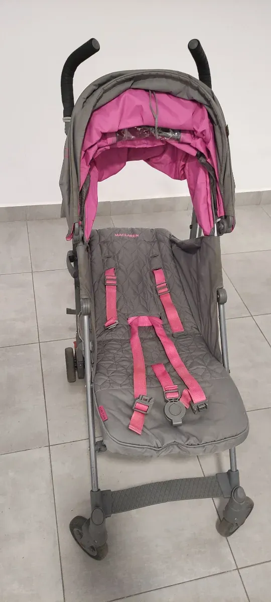 Silla de paseo Maclaren gris y rosa
