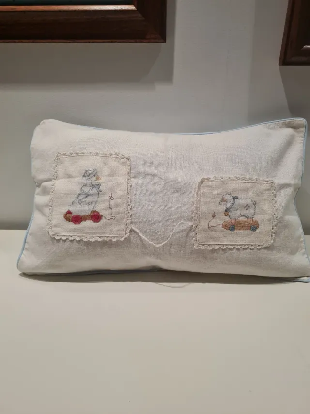 Cojín decorativo hecho a mano