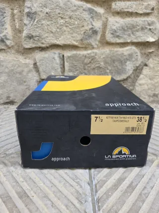 Botas aproximación La Sportiva 38'5