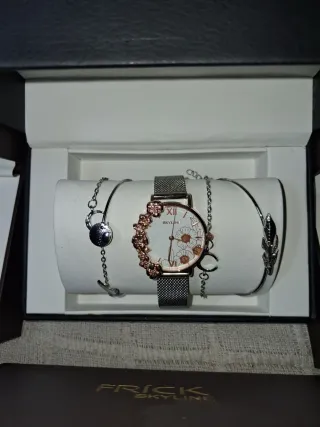 Reloj Skyline Mujer color  Oro y Plata