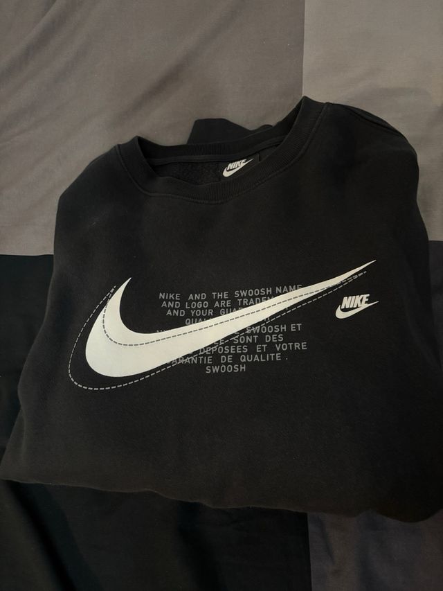 Sudadera Nike Negra