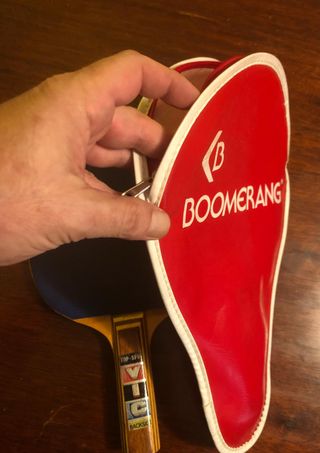 2 RAQUETAS DE PING PONG MARCA BOOMERANG CON FUNDAS