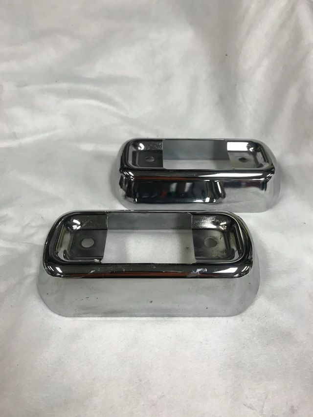 Embellecedores Silenciosos H-D Cromados