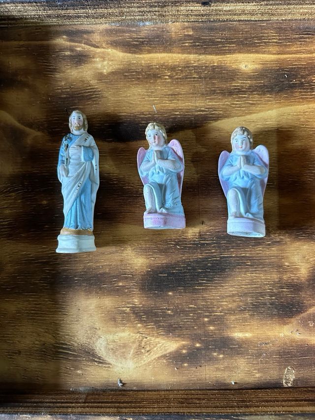 Figura Ángel con Niños Navidad