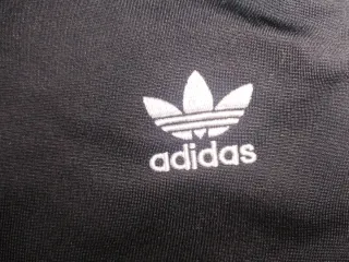 Pantalón Adidas Negro Talla L