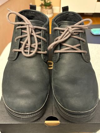 Botas UGG Neumel Talla 43 Negras