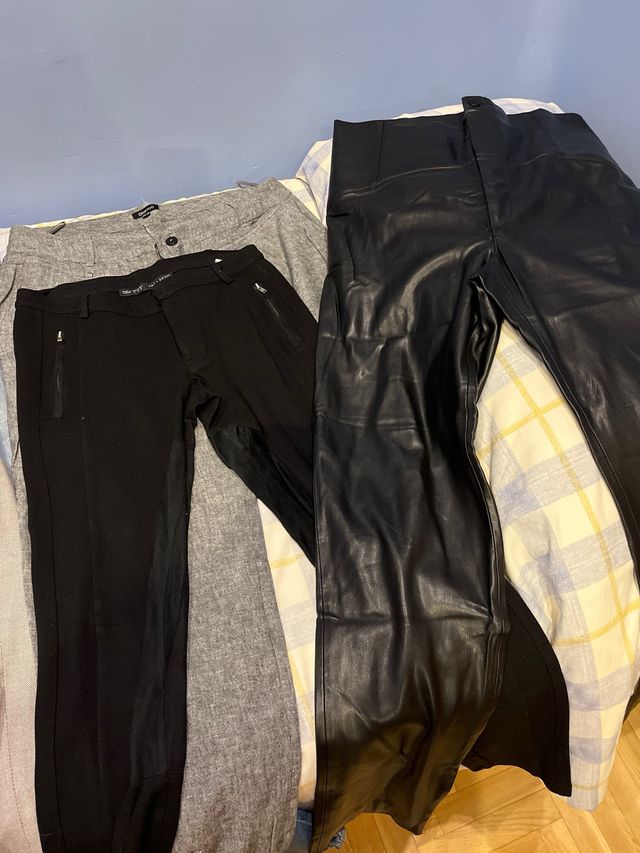 Lote 7 Pantalones Negros, Gris y Vaqueros.
