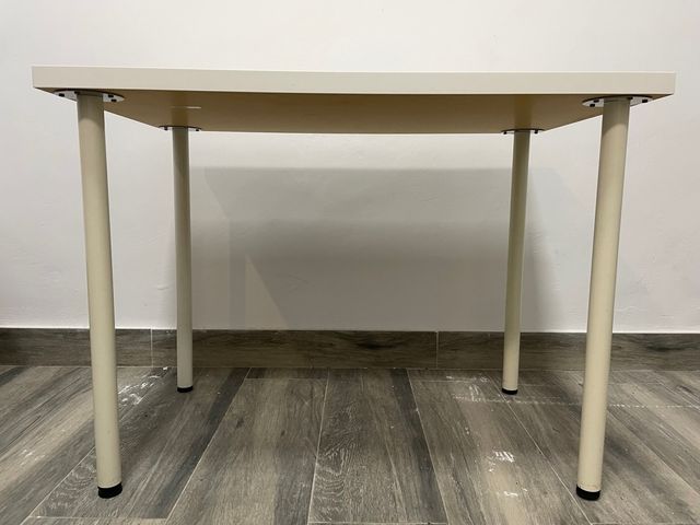 Mesa Ikea Blanca Madera y Metal