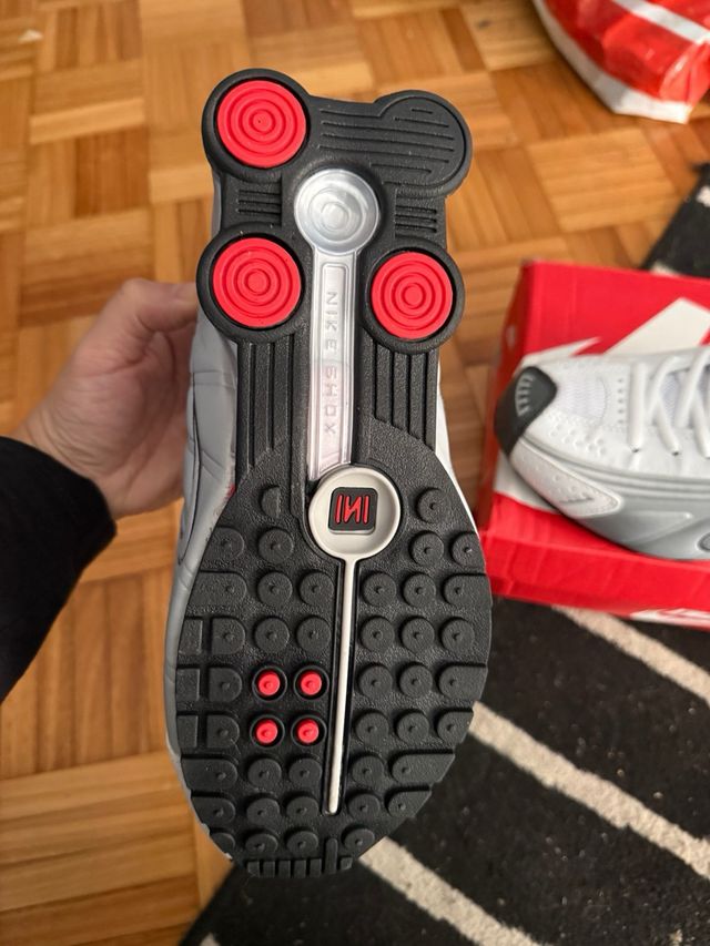 Nike Shox R4 Talla 40