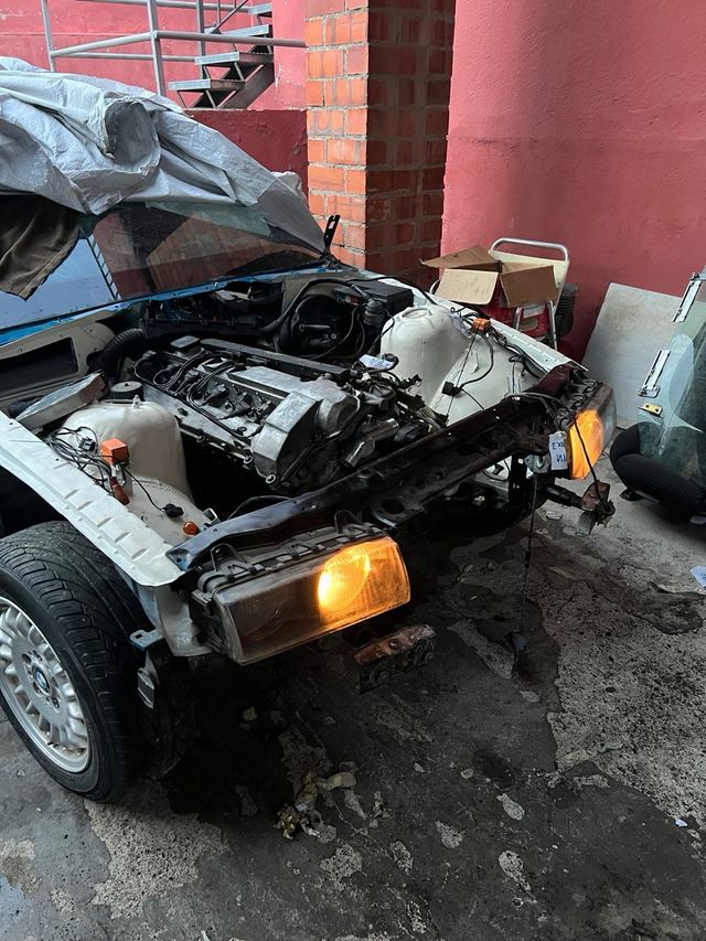 BMW Serie 3 e36 325i coupe