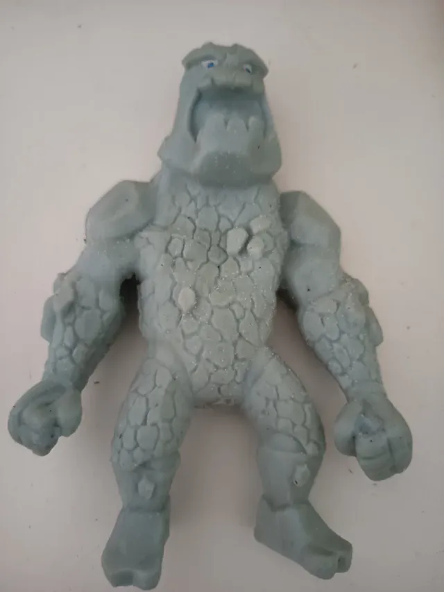 Lote de figuras Yeti