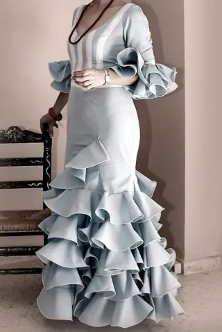 Traje de Flamenca Azul Volantes