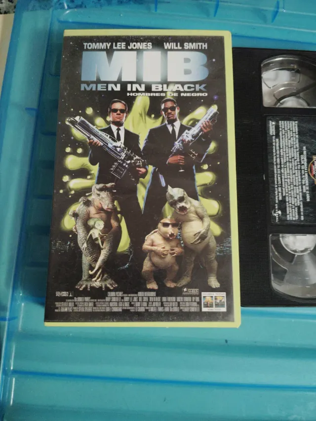 VHS Men In Black (Español/Inglés)