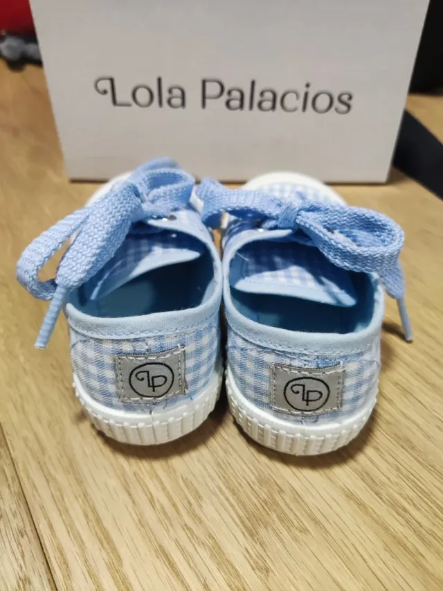 Zapatillas Lola Palacios Talla 21 y 22