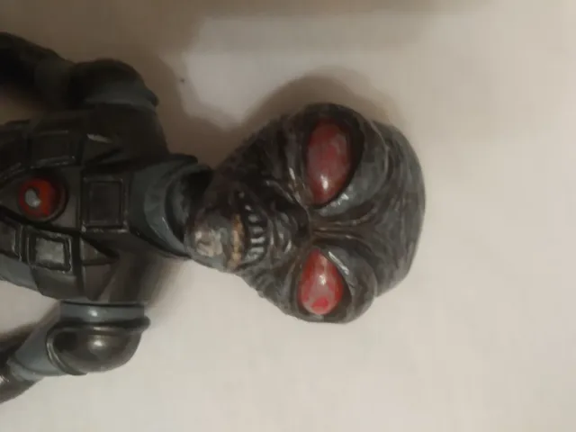 Figura de acción alienígena