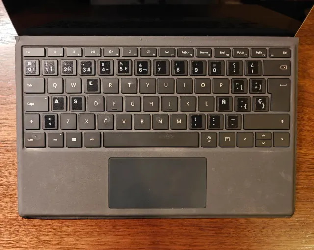 Microsoft Surface Pro 7