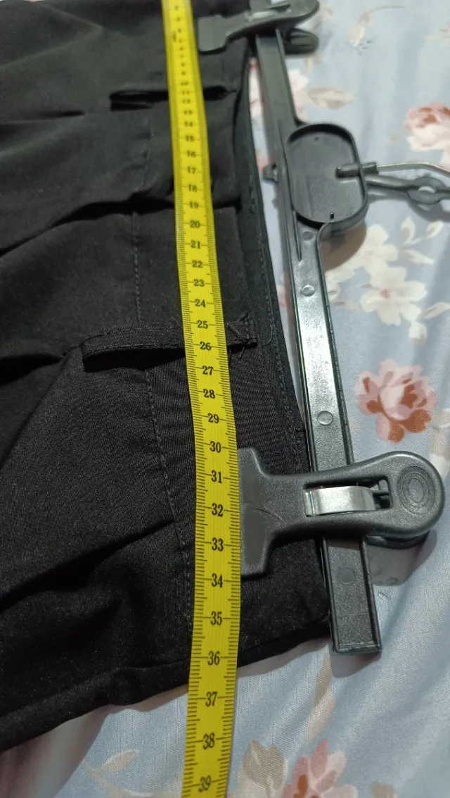 Pantaloncini neri donna Tg. M