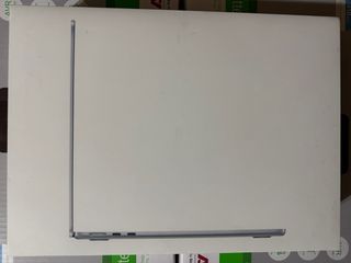 Apple MacBook Air - M4 - MC6T4Y/A - Celeste NUEVO