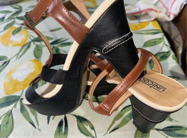 Zapatos de tacón con plataforma