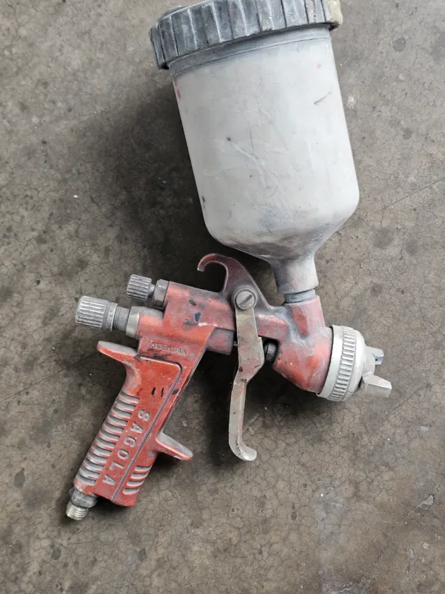 Pistola Aerometal Victoria y Salgola 2x150