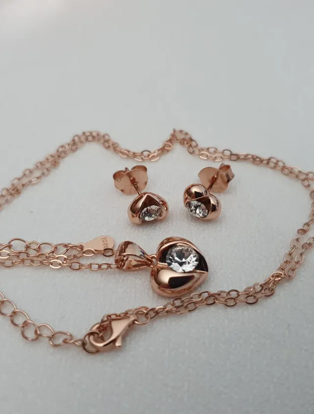 Conjunto ORO ROSA y SWAROVSKIS.REGALO NAVIDAD.