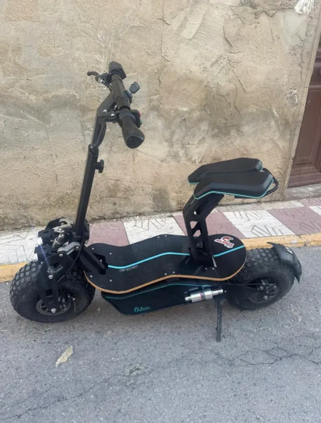 Patinete Cecotec Makalu 1600W