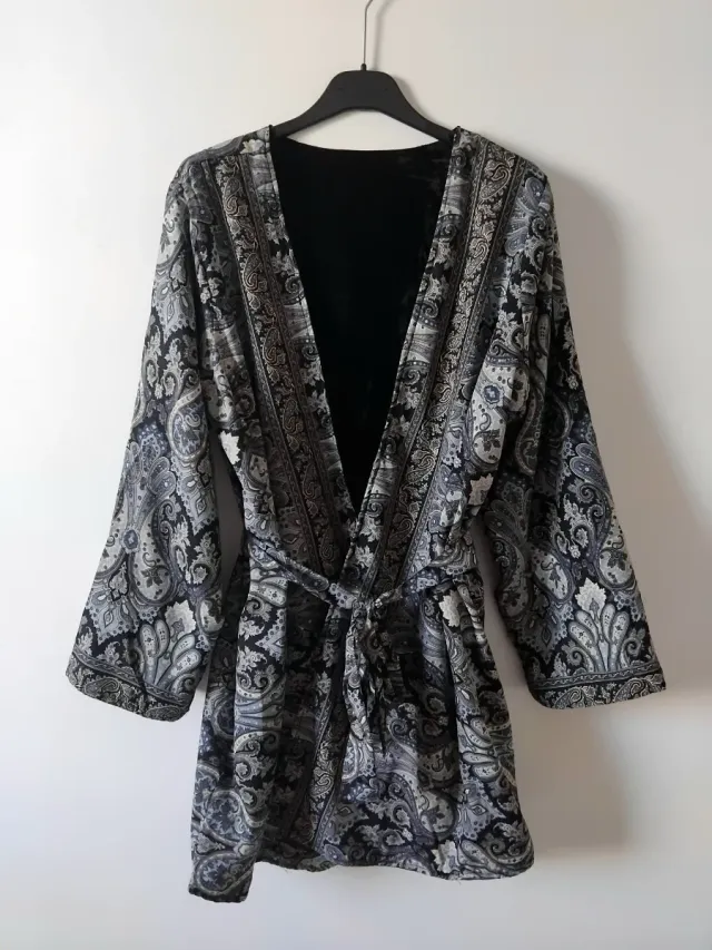 Kimono seta stampa paisley blu