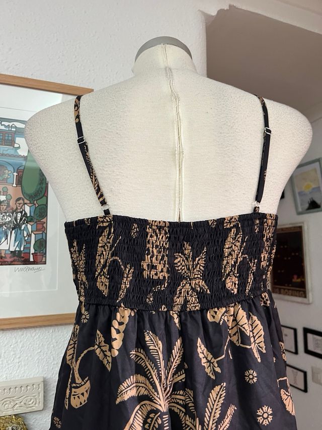 Mono largo estampado tropical talla L