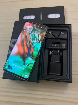 Samsung S10 Plus da 128 GB con doppia SIM. LTE gratuito.