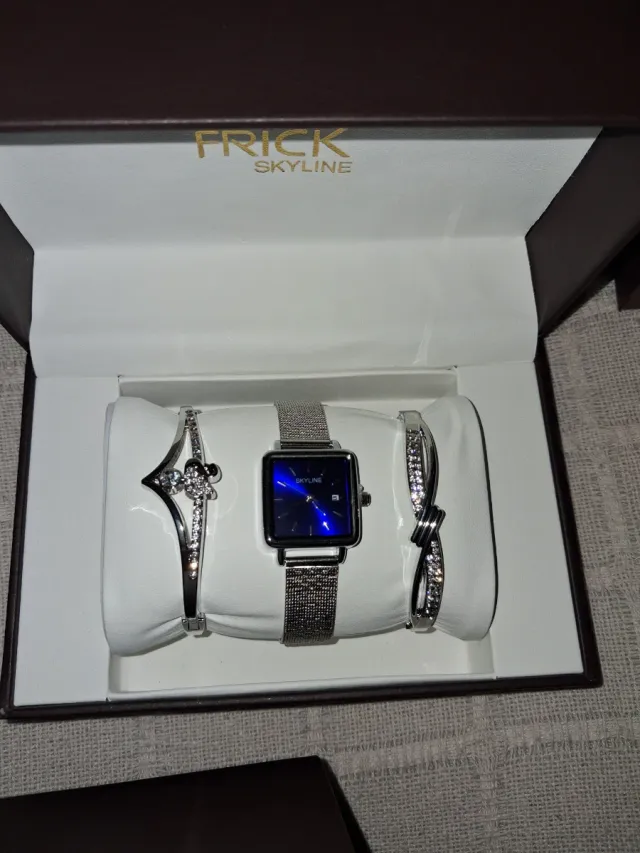 Set Reloj Skyline Mujer Brazaletes Plata