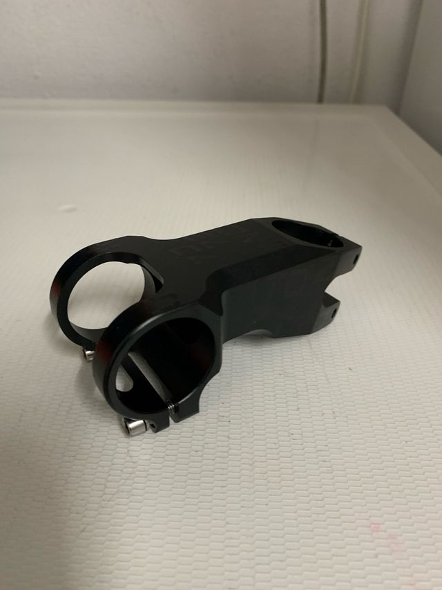 Potencia Zitto 70mm -17° Negra