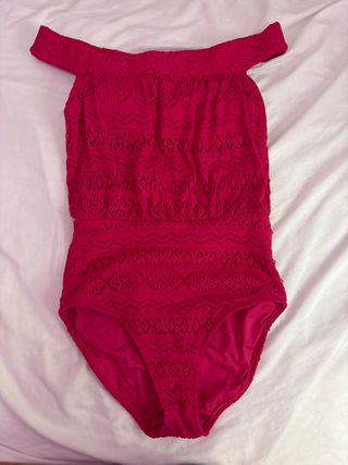 Bikini rojo con encaje