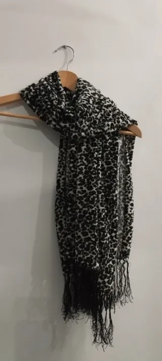 Chal bufanda terciopelo con flecos