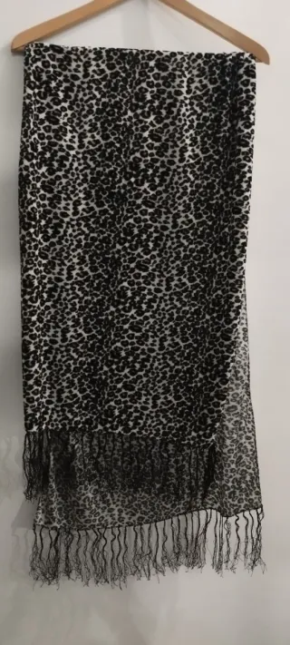 Chal bufanda terciopelo con flecos