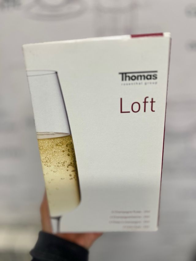 Juego 4 copas champán y 4 licor Thomas