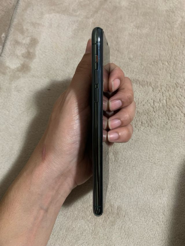 iPhone 11 Pro Max 512GB Verde Noite