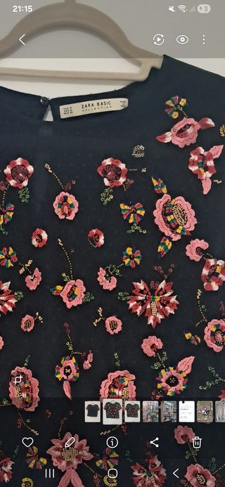 Camiseta Zara bordada flores XS