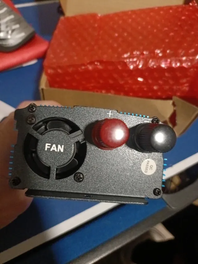 Inversor de Potencia KME DC12V AC220V