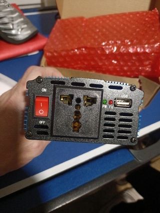 Inversor de Potencia KME DC12V AC220V