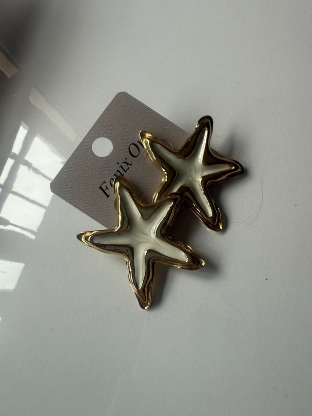 Pendientes en tonos Oro de Shein!