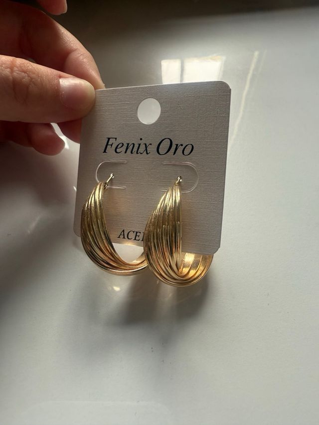 Pendientes en tonos Oro de Shein!