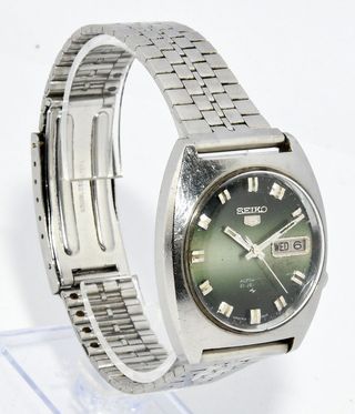 Reloj Seiko 5 Automático Verde