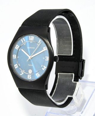 Reloj Bering 11937-227 Negro/Azul