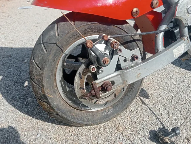 Mini Moto Yamaha Regina Roja/Crema