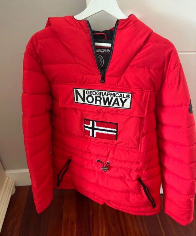 Anorak Geographical Norway Rojo