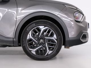 Citroën C4 PureTech 130 S&S 6v Shine